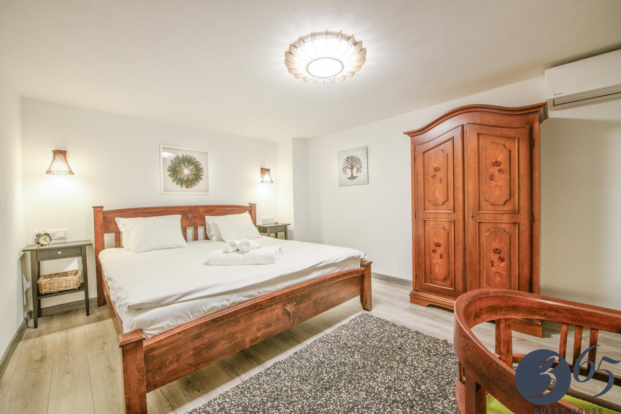 365 Guest House Hunedoara Zewnętrze zdjęcie