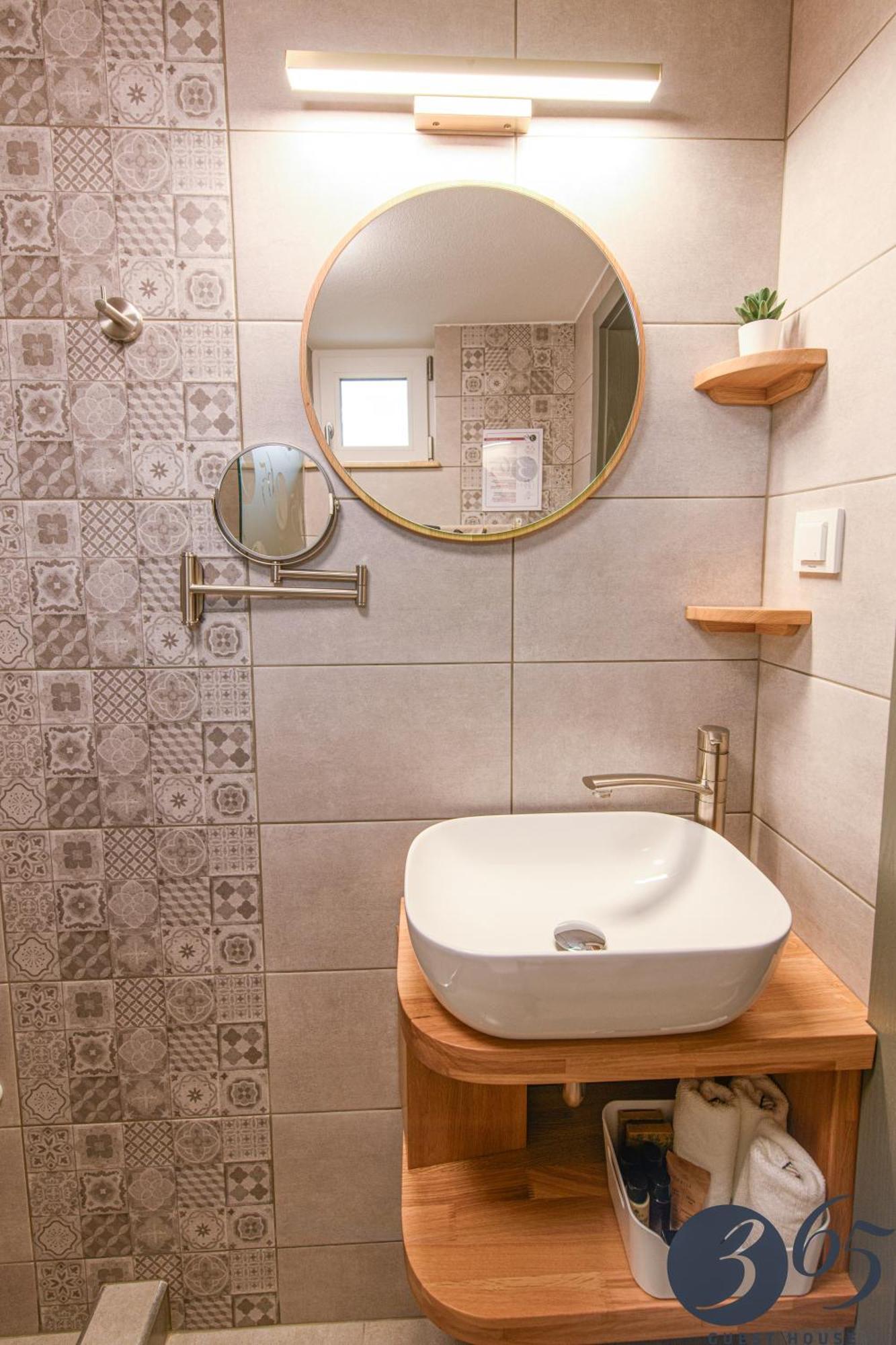 365 Guest House Hunedoara Zewnętrze zdjęcie